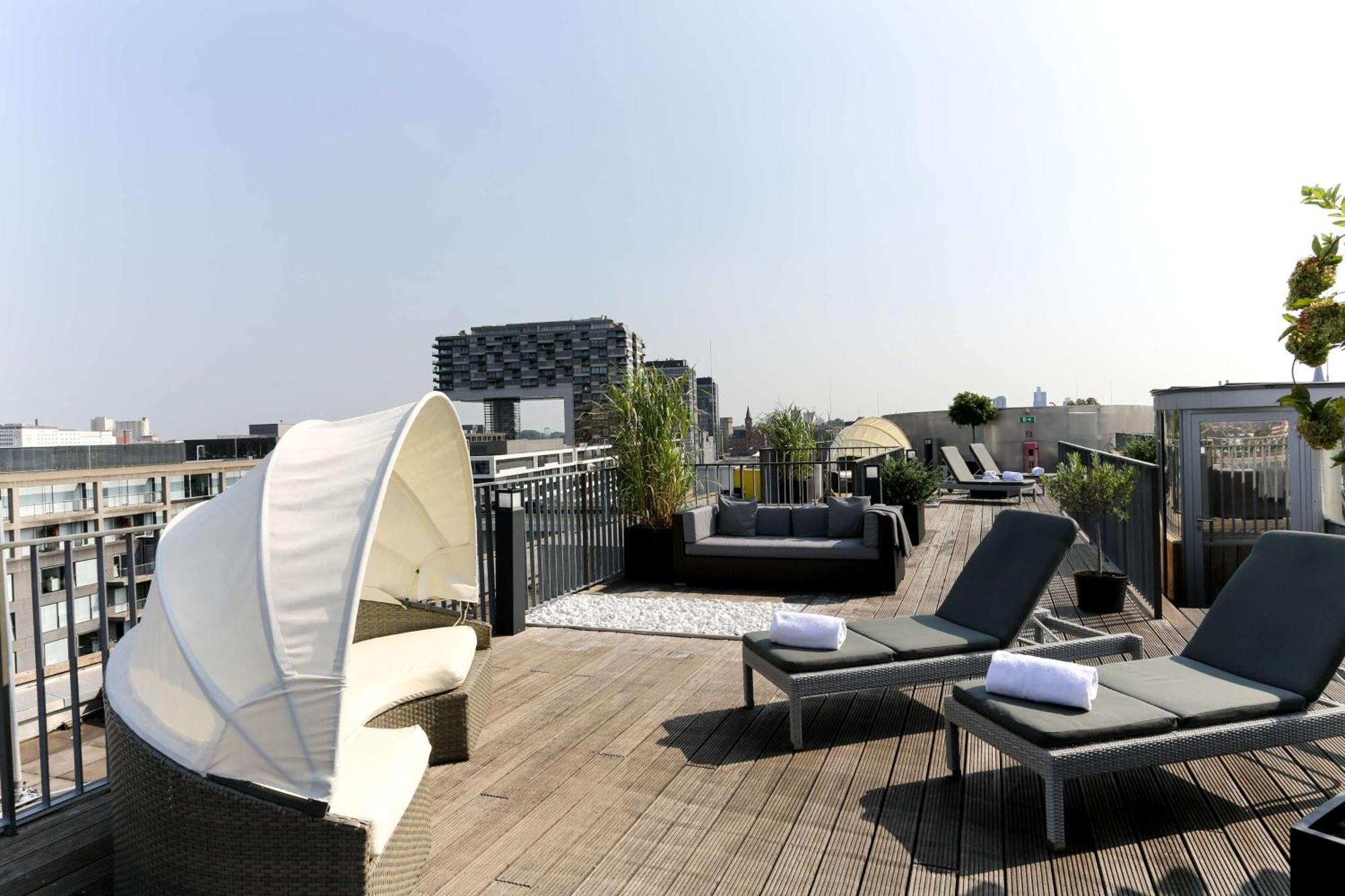 Art'Otel Cologne, Powered By Radisson Hotels Exterior photo